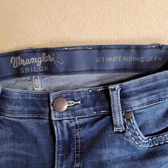 Wrangler Shiloh Ultimate Riding Blue Jean Womens Tag 7x30 Fits 31x28.5 Cowgirl - Picture 6 of 9